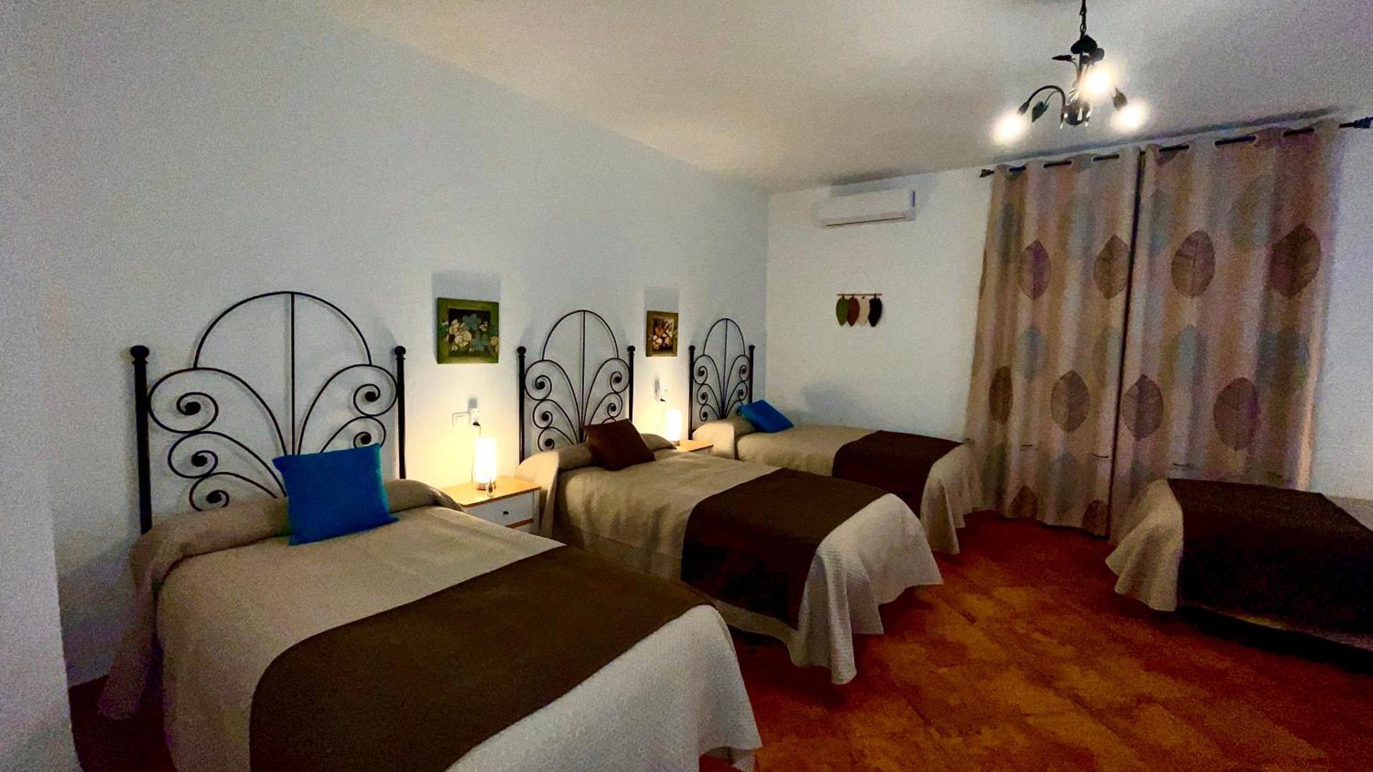 Villa Jardin Priego De Cordoba Bagian luar foto