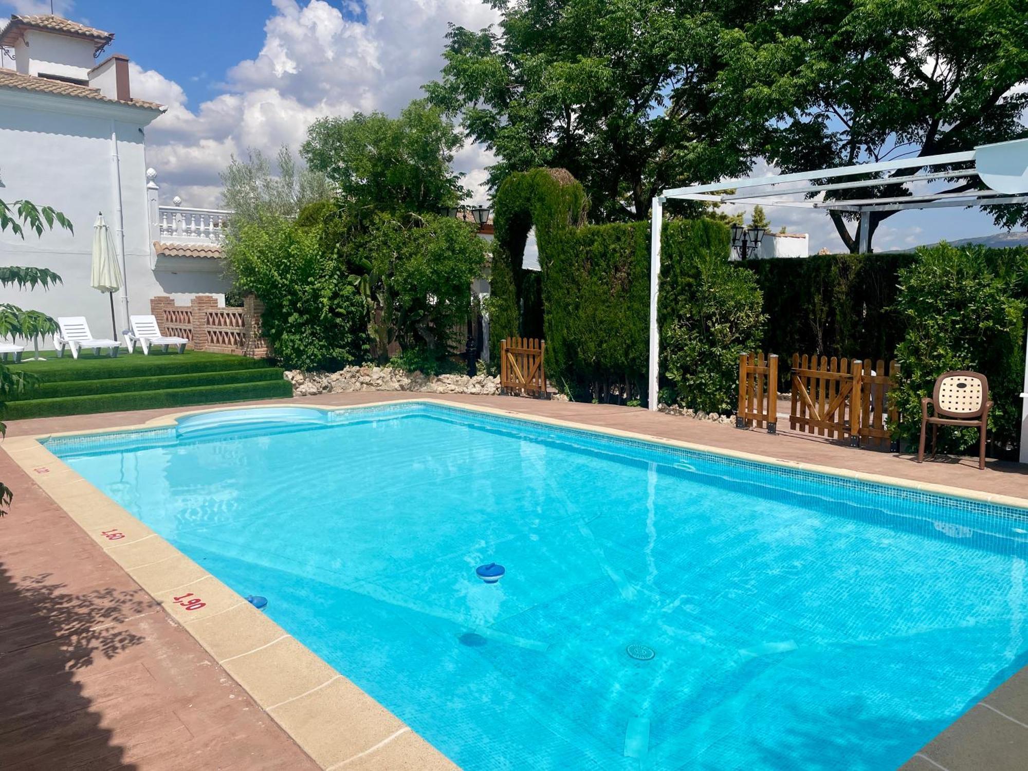 Villa Jardin Priego De Cordoba Bagian luar foto