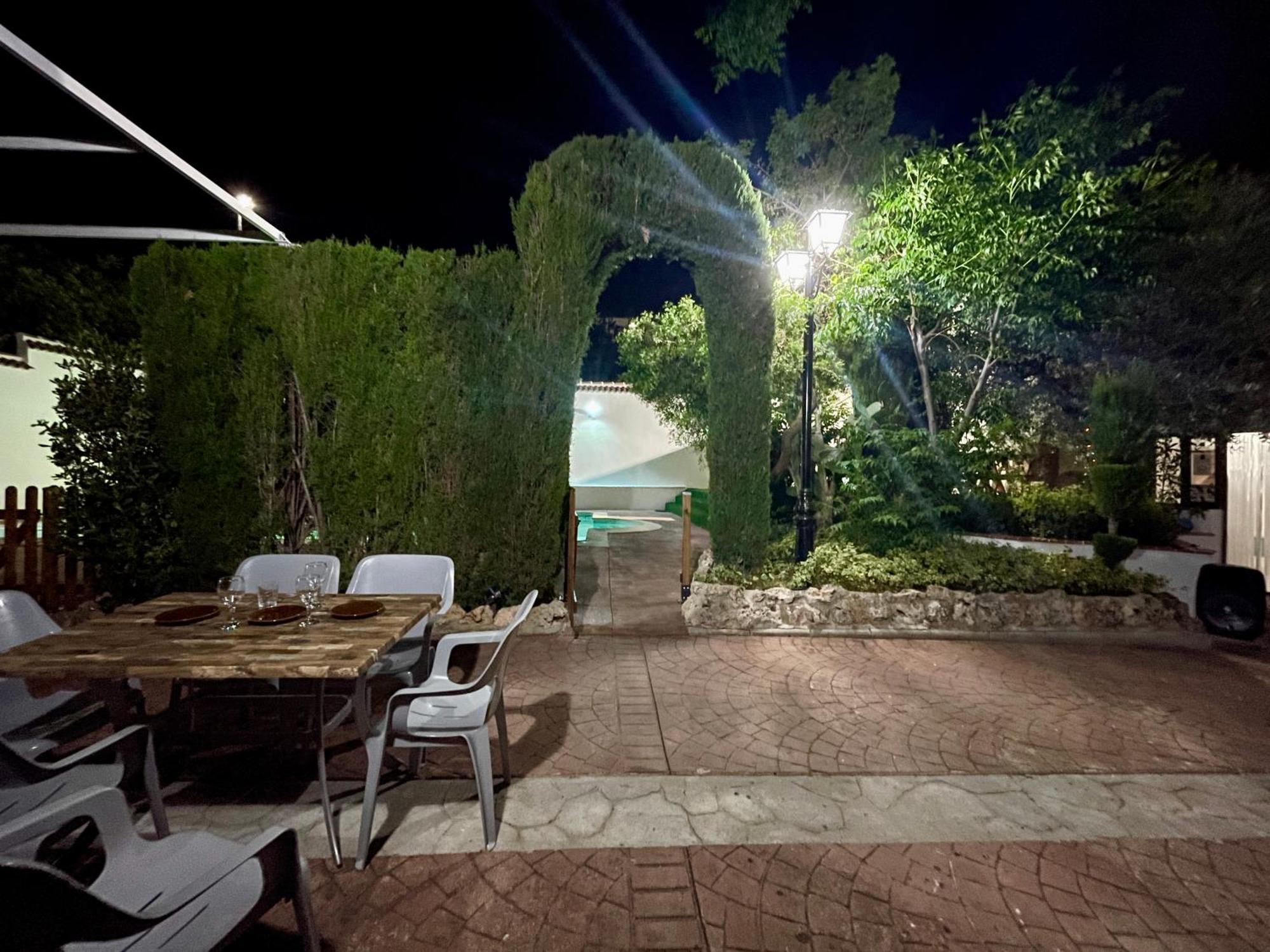 Villa Jardin Priego De Cordoba Bagian luar foto