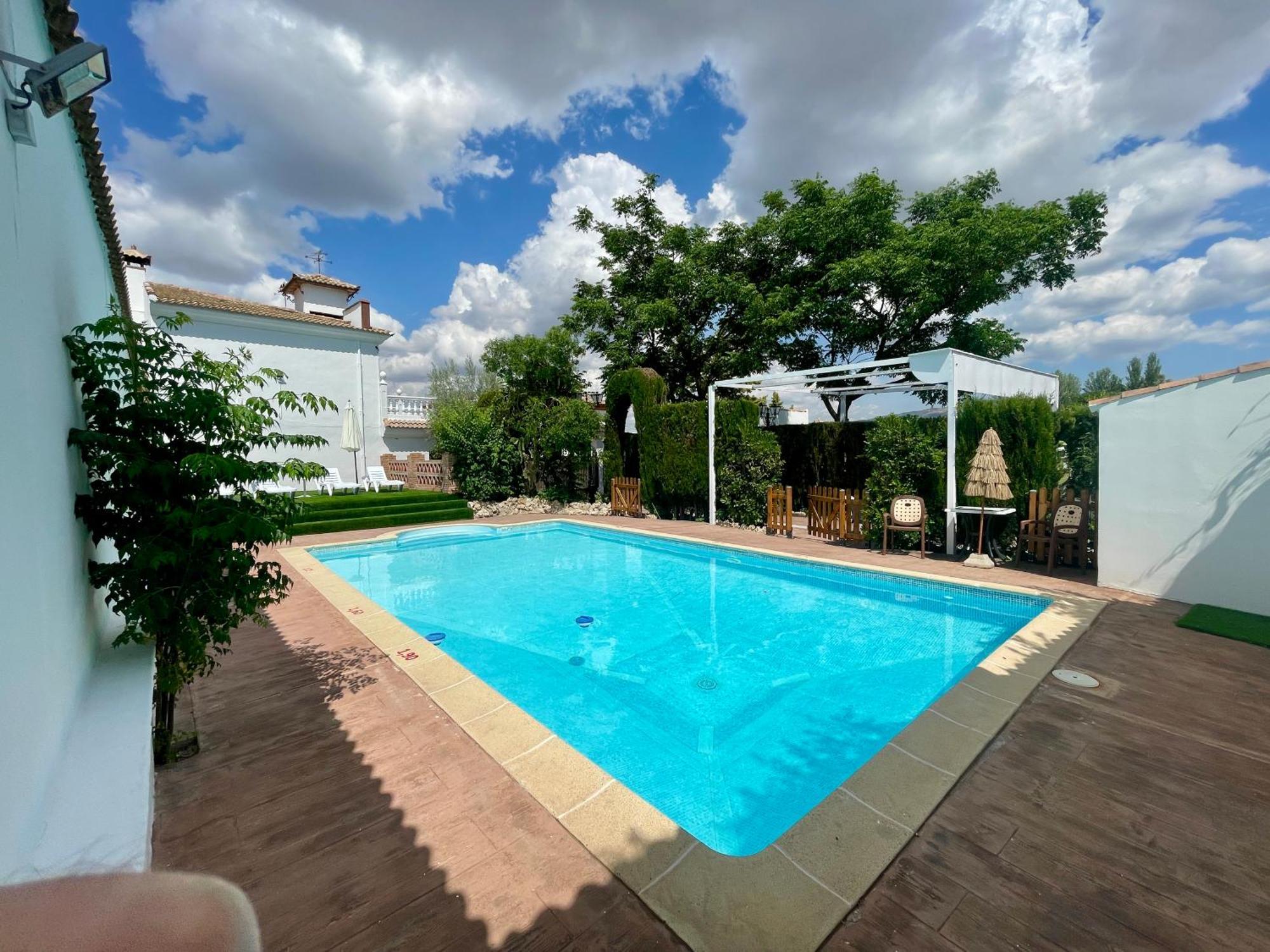 Villa Jardin Priego De Cordoba Bagian luar foto